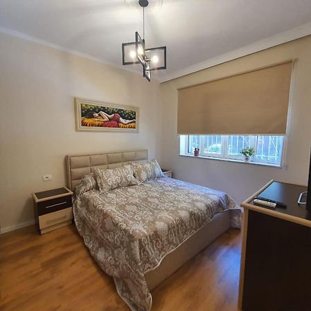 Center Of Tirana Enes'S Apartments Luaran gambar